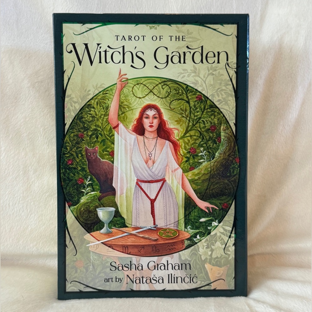 Tarot of the Witch's Garden